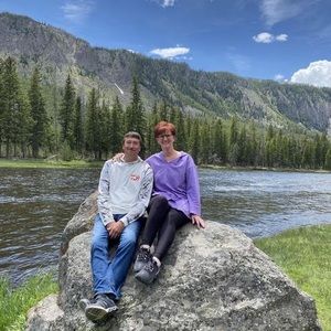 Meet your Posher, Pam